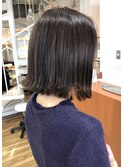 外ハネミディアムボブ