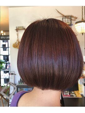 ヘアラウンジ キッサコ(HAIR LOUNGE Kiss A Co.) 前下がりショート×ダークラベンダーアッシュ
