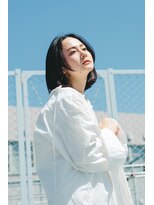 らふる其の二&nbsp;センターパート モードなスリークボブ