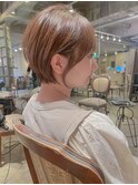 大人綺麗な小顔襟足スッキリショートボブ　30代40代50代