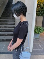 レフ(LEF)&nbsp;ハンサムショート/ネイビーブルー/ジェンダーレス/前下がり