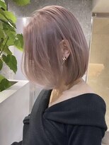 サンク 原宿 表参道(cinq) ショートボブ切りっぱなしボブタッセルボブミルクティーベージュ