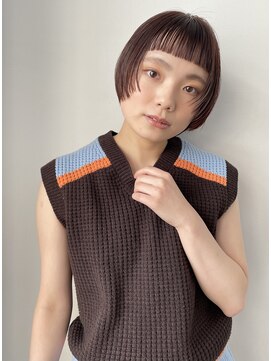 ポール(pole) ショートボブ+顔周りカット