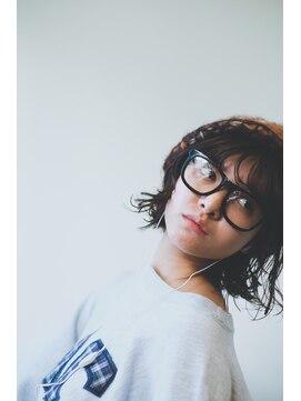 シム 千葉(sim) ニュアンスパーマ/ウェットヘア/レイヤーカット[千葉駅]