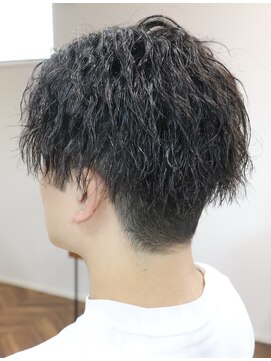 ウィスカーヘアー(whisker hair) ツイストスパイラル