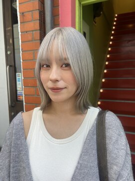 エマ(emma) 《ハイトーン!》ホワイトシルバー!