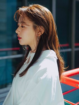 アマリス(Amaris) セミロングレイヤー20代/30代/40代/50代/庭瀬