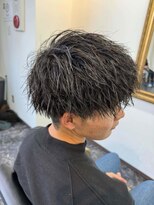 ブルーオーシャン 久留米店(BlueOcean)&nbsp;アップバングツーブロックバーバーフェードツイストメッシュ