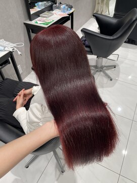 フォルテ プリモ 焼津 藤枝(FORTE PRIMO) 大人ロング、艶々ストレートヘア