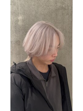 モニカ(MONIQA) ホワイト