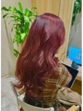 ワインレッド/暖色カラー/赤髪/ロング/チェリーレッド