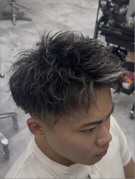 オムセラ(HOMME SERA) 【HIROTO】メンズショート