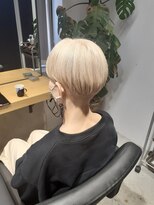 エイト 藤沢店(EIGHT fujisawa) ホワイトブロンド【藤沢/ハイトーン/抜きっぱなし/髪質改善】
