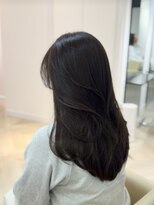 イリス 銀座(IrIs) 艶アッシュグレージュ/ローレイヤー/ロングスタイル