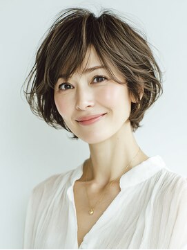 ビフィーノ リルネ(Bifino Rilune) 40代に似合う夏の丸みショート