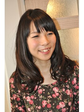 マックス ヘアーデザインアンドジュジュ(MAX HAIR DESIGN&JUJU) ワンレングス