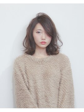 コッチ(kocchi.) 大人かわいい小顔ルーズふわミディメルティカラー