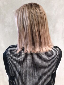 アイティー バイ アルバム 中野店(IT by ALBUM) ピンクベージュボブ_スリークボブ厚めバングローライト_ba286483