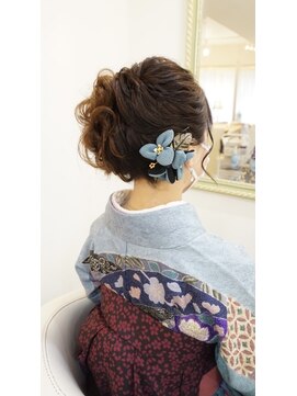 ヘアアンドメイクジップ恵比寿 (Hair＆Make ZIP) 卒業式 サイドアップ　袴　着付け