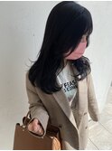 毛先ワンカール小顔暗髪ヘア