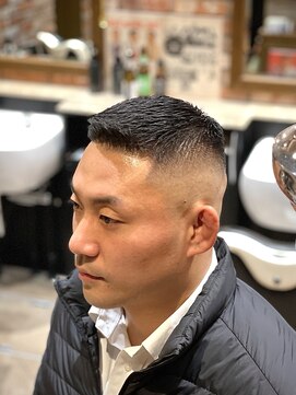 ヒロギンザバーバーショップ 丸の内店(HIRO GINZA BARBER SHOP) ビジネスフェード