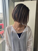 イキ 表参道(iki omotesando)&nbsp;モード/無造作ウェーブ/大人ガーリー[表参道駅]