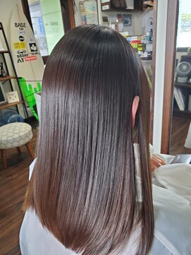 ベースヘアー(BASE hair) 《メテオ縮毛矯正》扱いやすい髪へ☆