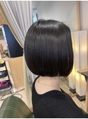 ブローだけで楽チンウルツヤストレート×大人ボブ