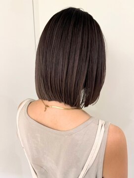 ジル ブラン 福岡(JIL BLAN) ハイライトレイヤーカットショートボブイルミナカラー天神大名