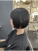 ショートボブ