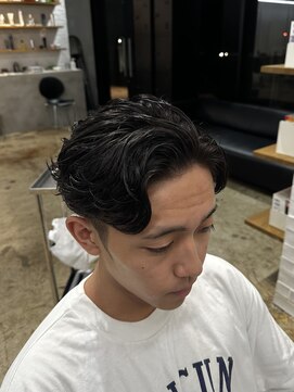 ザデイトウキョウ 表参道 青山(THE DAY TOKYO) フェザーパーマ