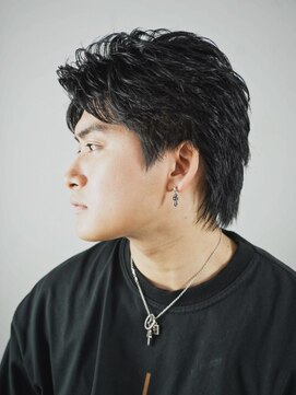 オーシャントーキョー 大阪(OCEAN TOKYO) 韓国ヘアカルマパーマコンマバングセンターパート黒髪ウルフ