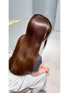 ユアーズ ヘアー 新宿EAST(youres hair) 髪質改善トリートメントで叶う美髪ストレート レイヤーカット