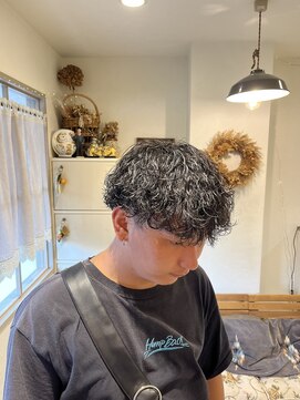 シエル ドゥ サワ(ciel de SAWA) 波巻きツイストスパイラル×ブリーチなしカラー◎マッシュ