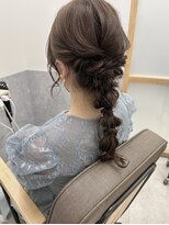 フレームプラス なんば駅前店(FRAME+)&nbsp;編みおろし　参列ヘアアレンジ　ヘアアレンジ