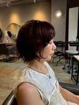 シーン バイ ラッド(SCENE by RAD)&nbsp;大人可愛いレイヤーくびれショートボブスタイル小顔盛り艶感