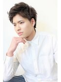 ほどよくトレンドを取り入れたメンズパーマスタイル