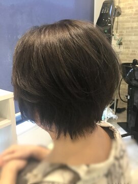 ヘアーメイク S&I 丸みショート