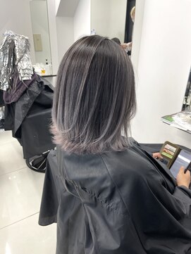 アライブ キチジョウジ(ALIVE Kichijoji) シルバーエアタッチバレイヤージュ