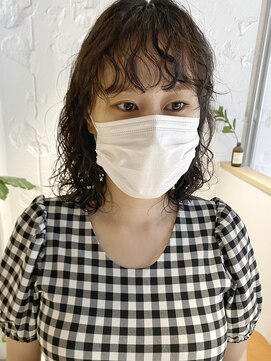 コフィー バイ メルト 吉祥寺(cofy by melt) 【三ツ井純】ブルーブラック 前髪パーマ くしゃっとパーマ