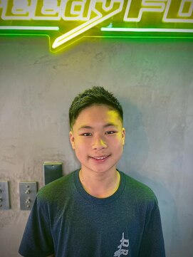 グリーディーフォックス 三軒茶屋(GreedyFOX) 波巻き/マッシュパーマ/ウルフ/ハイライト<理容室>三軒茶屋