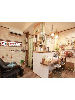 先輩ママのオーナーだから赤ちゃんや子連れの方も歓迎！授乳、泣いてもokな幅広い女性に人気の個人Salon♪