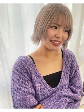 コアフュールブランコ(Coiffure BRANCO) bob blond white beige