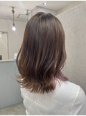 インナーカラー×くびれレイヤーカット