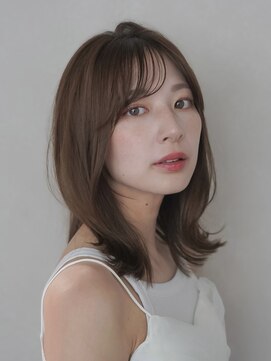 アンアミ オモテサンドウ(Un ami omotesando) 【Un ami】くびれミディアム