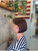 インナーカラーボブ