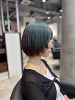 リーオオサカ(Lee Osaka)&nbsp;【Lee Osaka/kana】ブリーチカラー×レイヤーボブ