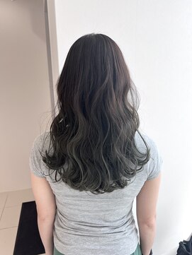 ヴァイラル(VIRAL) オリーブグレー