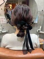 コージー(Kozy)&nbsp;☆結婚式お呼ばれヘアアレンジ/ゆるふわシニョンアレンジ☆