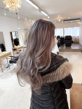 ロム(Rom.) shadow roots